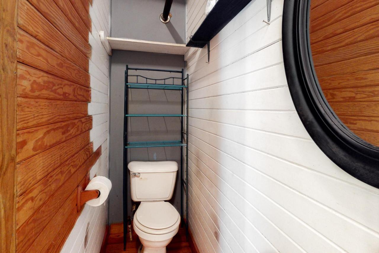 Carbo House Eleven Hotel Tybee Island Exterior photo